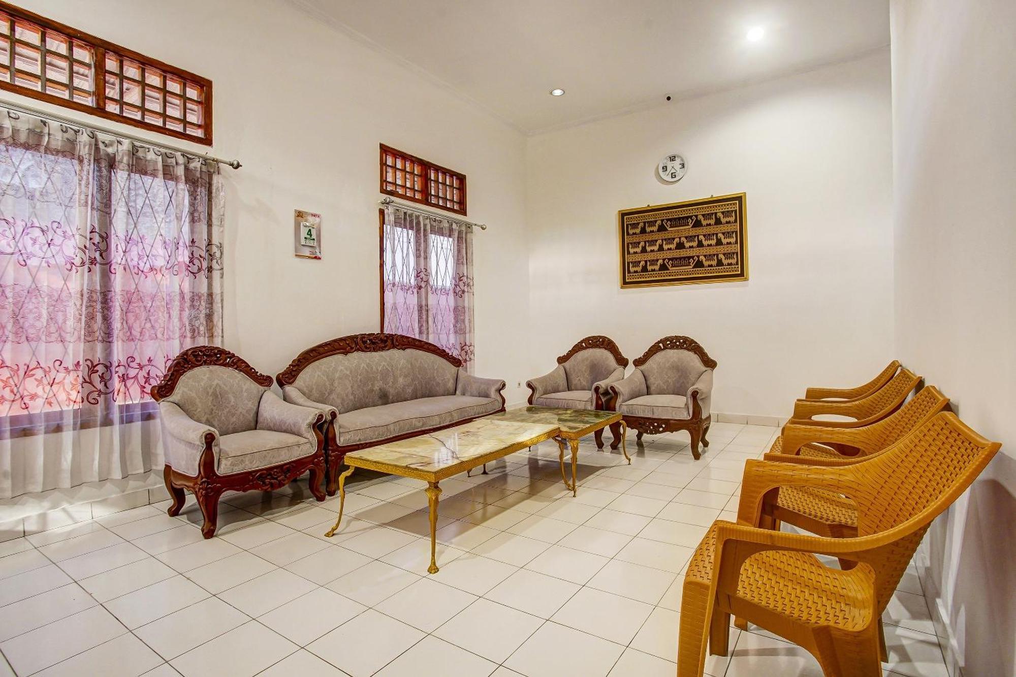 Super Oyo 91055 Homestay Syariah Bandar Lampung Zewnętrze zdjęcie